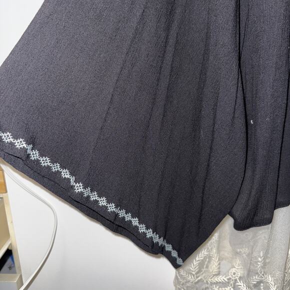 Umgee Woman’s Black Lace Trim Boho Oversized Open front Kimono Cardigan Sz M/L - Picture 2 of 6